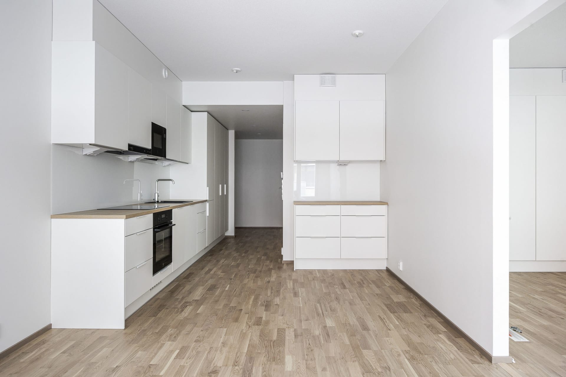 Muuttovalmiita koteja Kuopion keskustassa Maaherrankadulla