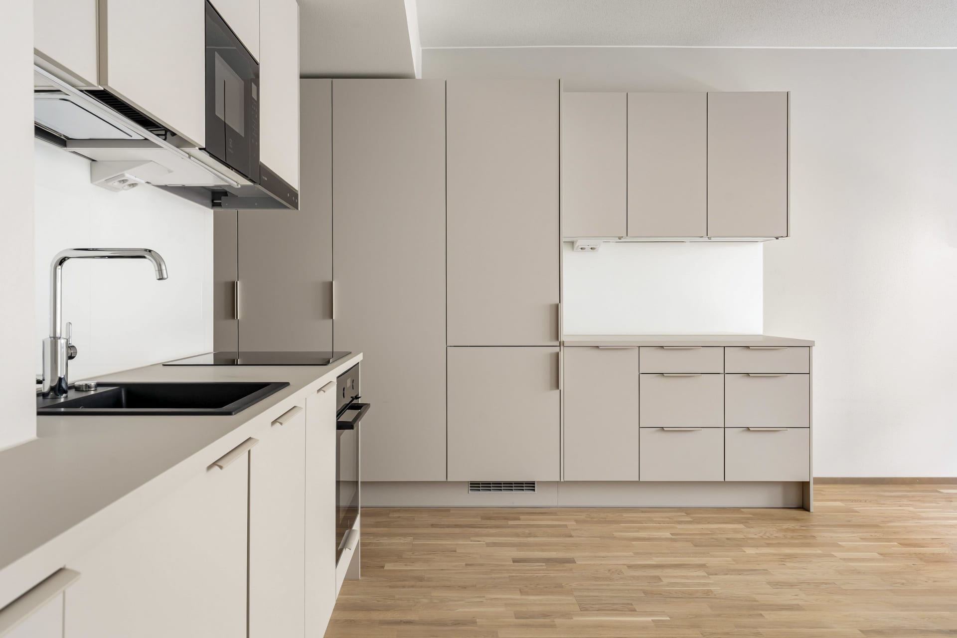 Myytävät asunnot Kuopion keskustassa Maaherrankadulla