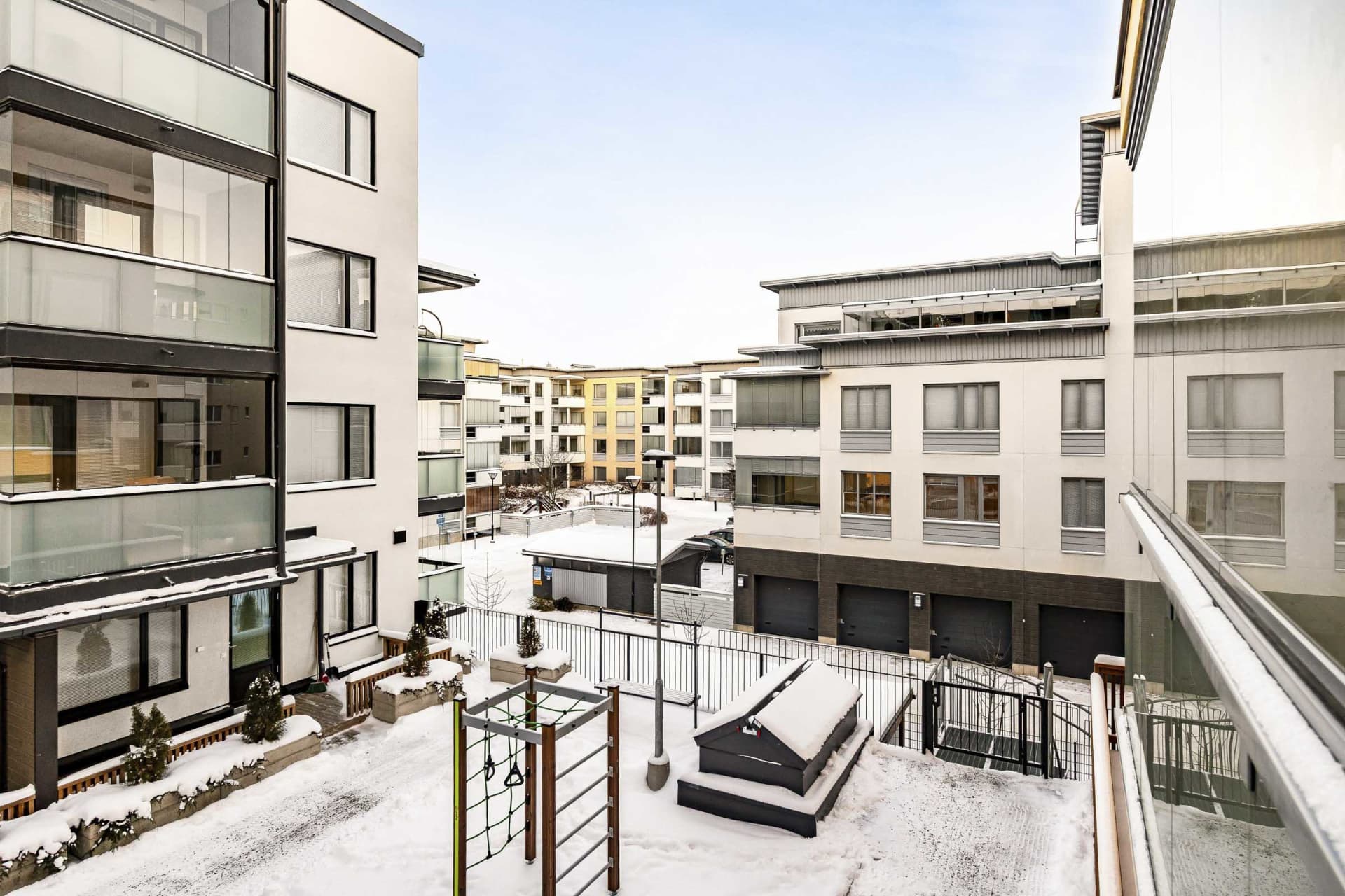 Myytävät asunnot Kuopion keskustassa Maaherrankadulla