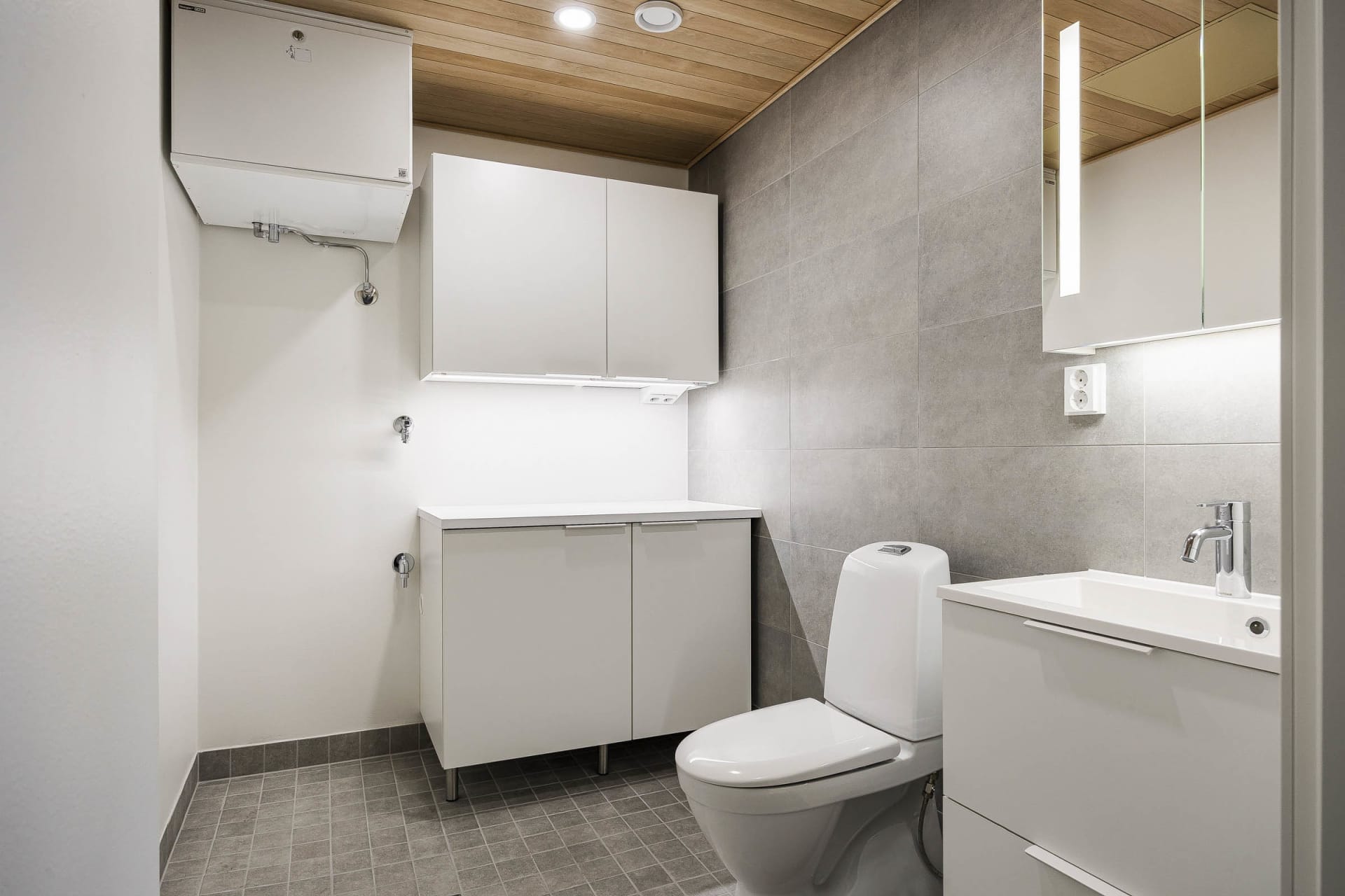 Myytävät asunnot Kuopion keskustassa Maaherrankadulla