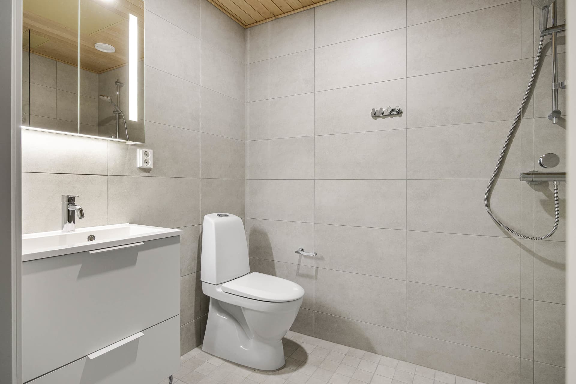 Myytävät asunnot Kuopion keskustassa Maaherrankadulla