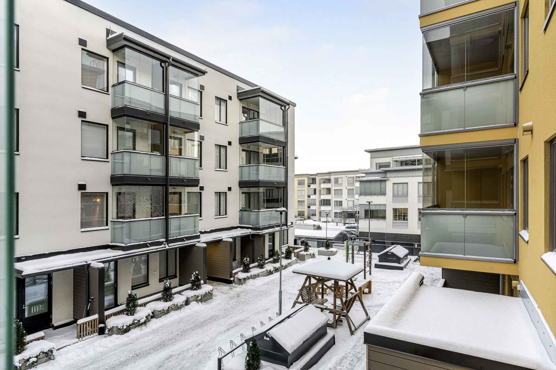 Myytävät asunnot Kuopion keskustassa Maaherrankadulla