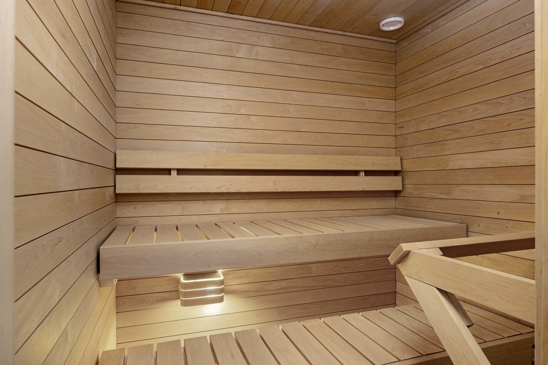 Myytävät asunnot Kuopion keskustassa Maaherrankadulla