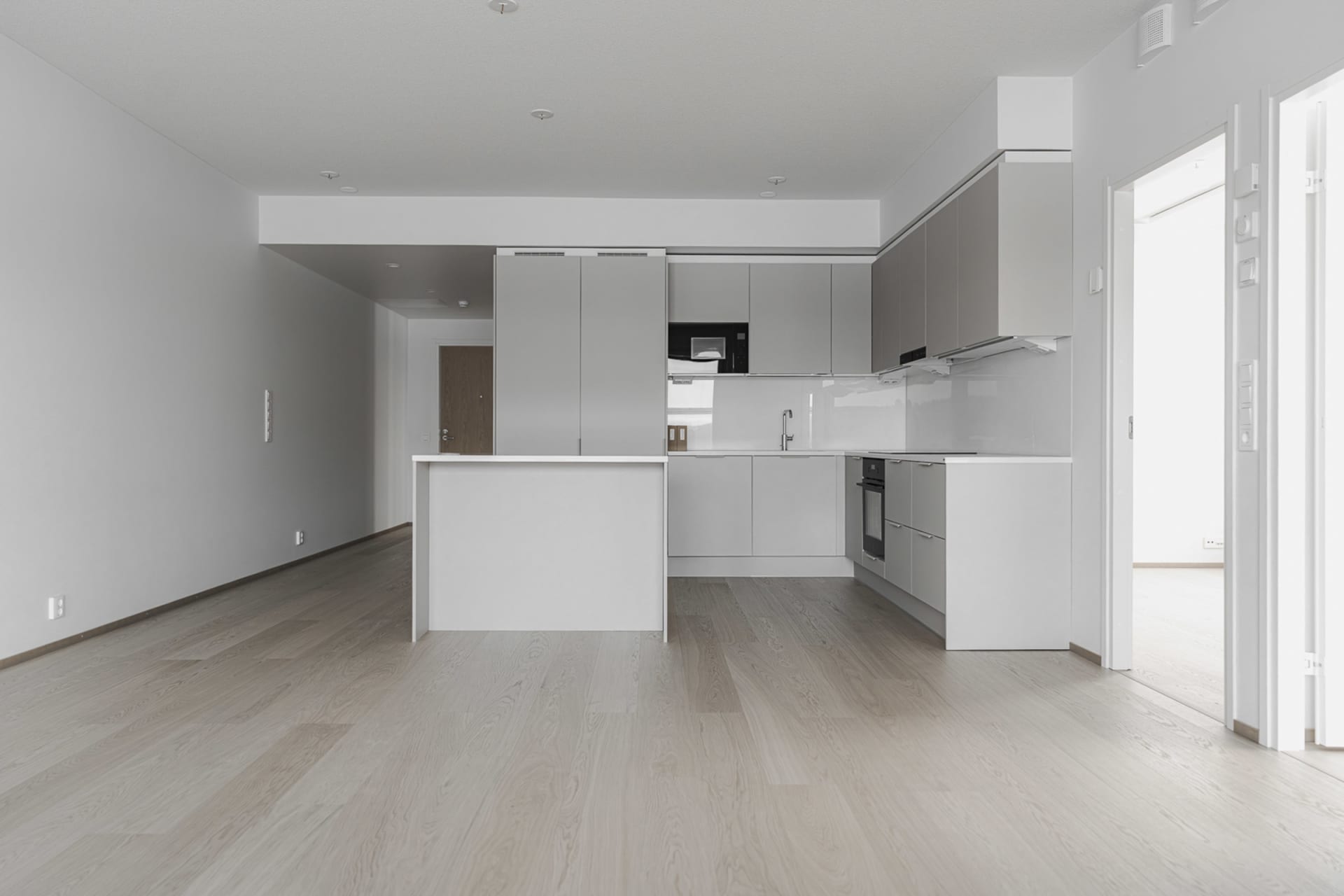 Myytävät asunnot Tampereen Tohlopinrannassa. Tampereen Ohjaajan kodit ovat muuttovalmiita. 