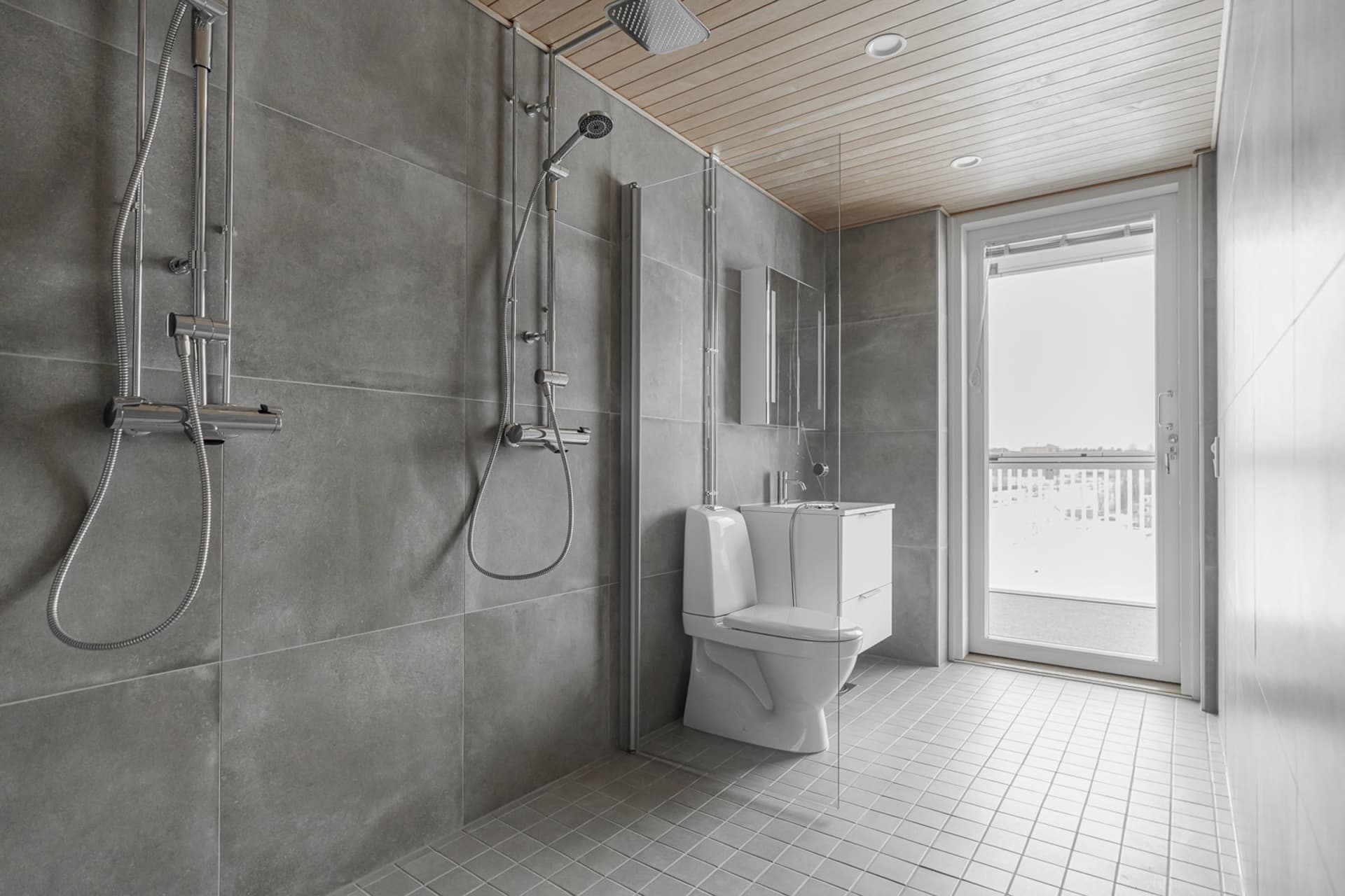 Myytävät asunnot Tampereen Tohlopinrannassa. Tampereen Ohjaajan kodit ovat muuttovalmiita. 