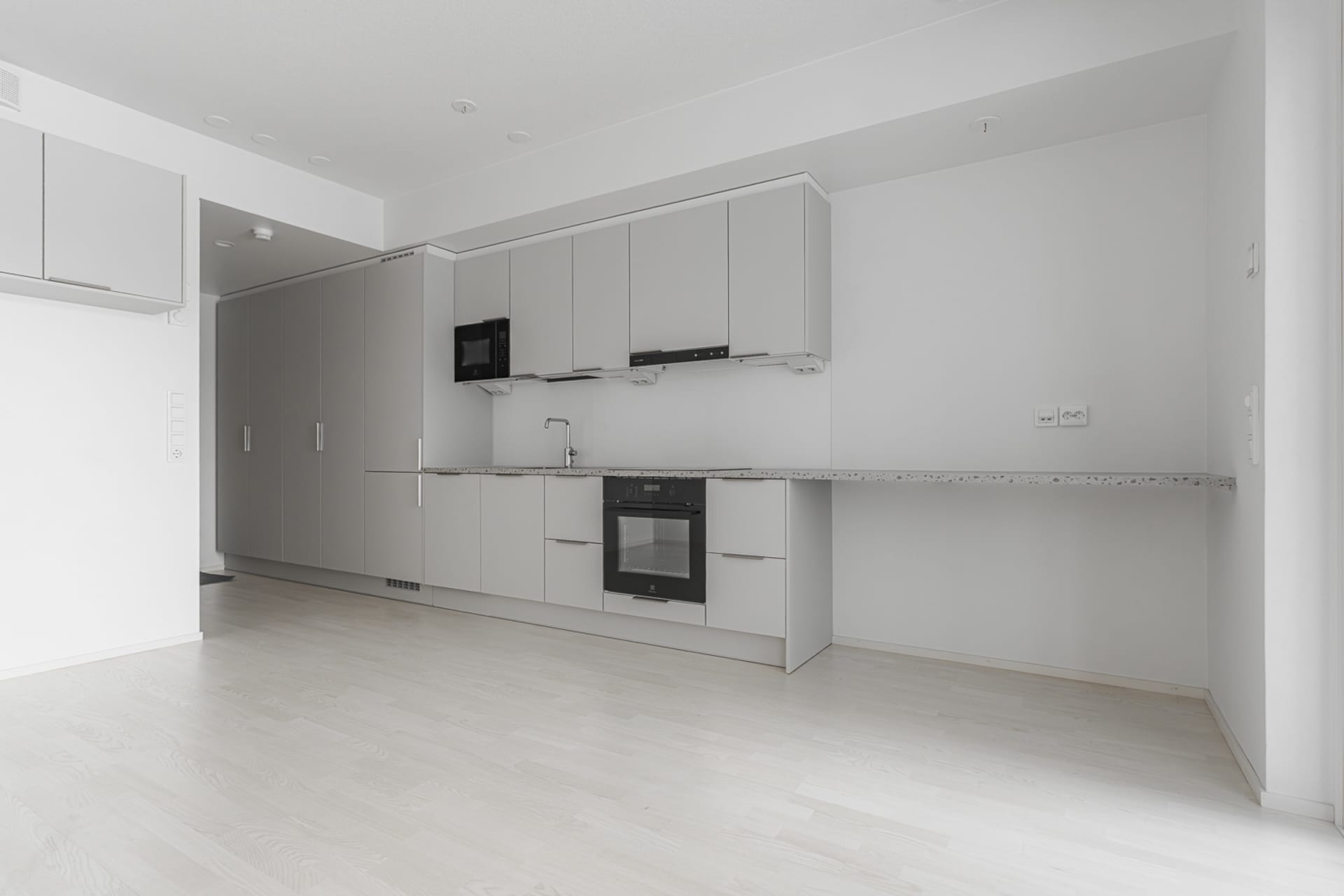 Myytävät asunnot Tampereen Tohlopinrannassa. Tampereen Ohjaajan kodit ovat muuttovalmiita. 