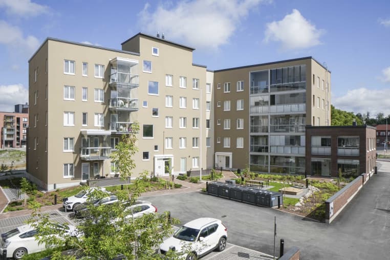 Myytävät asunnot Hämeenlinnan Asemanrannassa. Tutustu myytäviin koteihin Hämeenlinnan Tempossa.