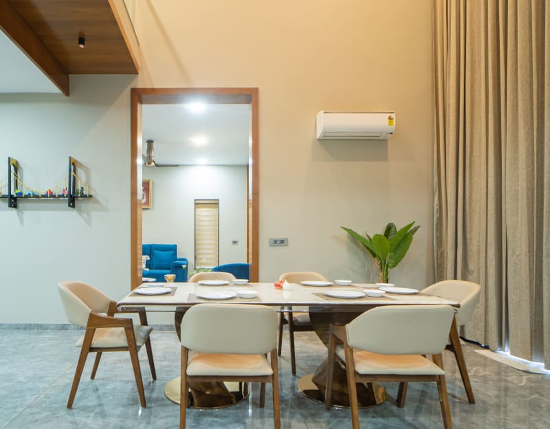Dining area view showing partition wall"