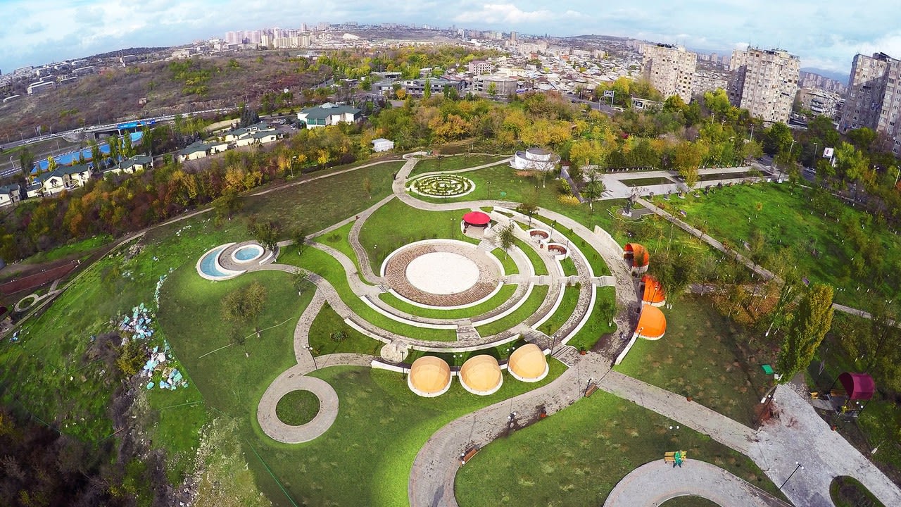 Парк имени Татула Крпеяна