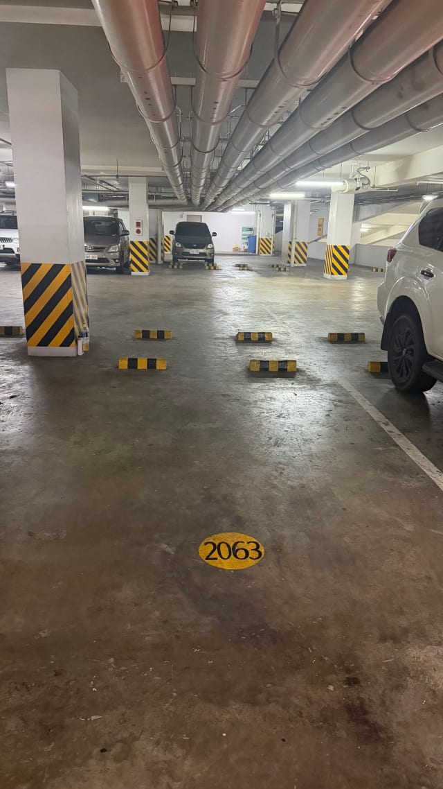 Parking slot 2063