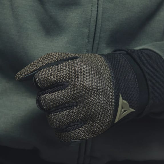 GUANTES DAINESE TORINO BLACK / GRAPE LEAF  vista 1