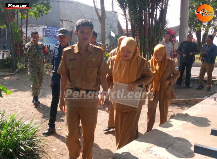 Pastikan Tepat Sasaran, Pemdes Lembang Garut Salurkan BLT DD Secara Door to Door kepada 15 KPM ‎