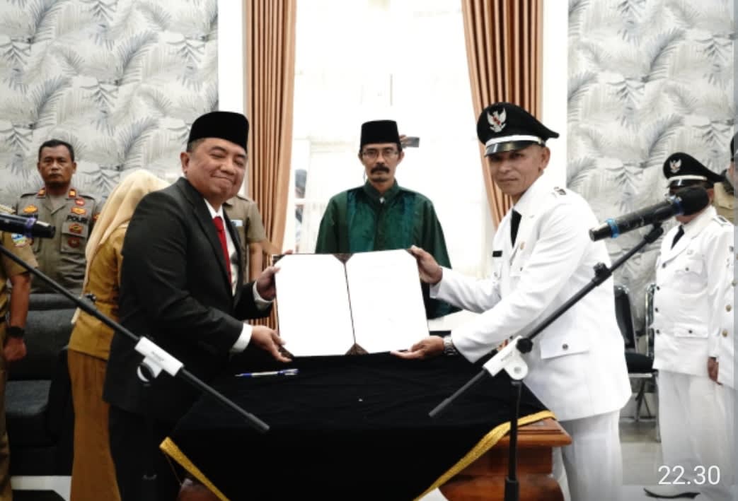 *Bupati Garut Instruksikan Kepala Desa Proaktif Atasi Persoalan Pendidikan dan Stunting*