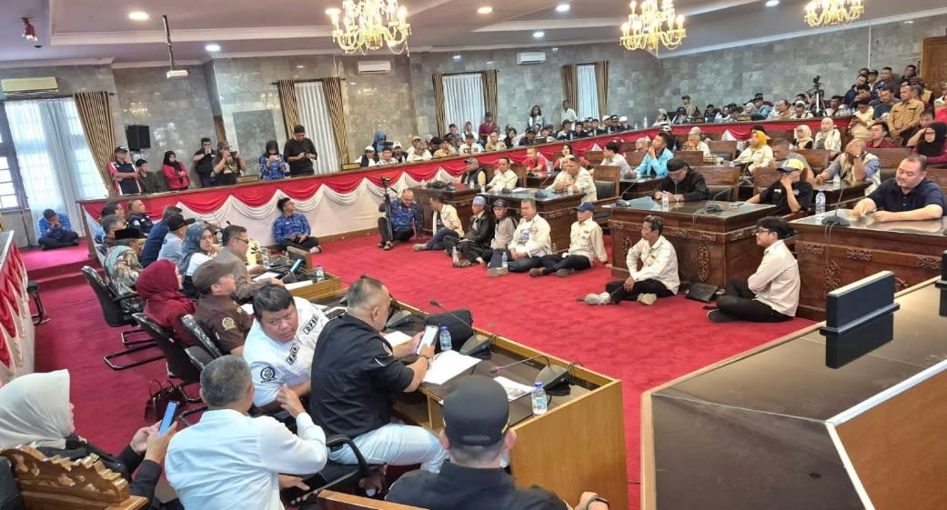 Ketika RT/RW Menagih Janji Kampanye Walikota Sukabumi