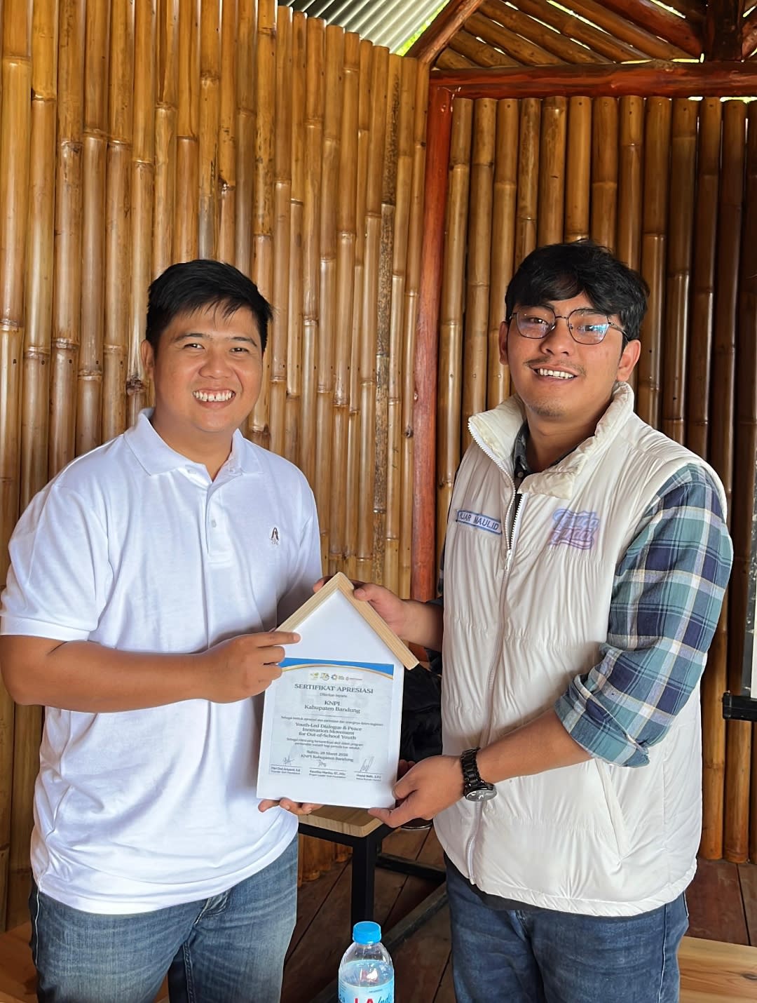 Antisipasi Generasi Muda, Rumah Handal Yosh Foundation Fasilitasi Dialog Remaja Desa Anak putus sekolah dan marjinal di Desa Loa, Bandung