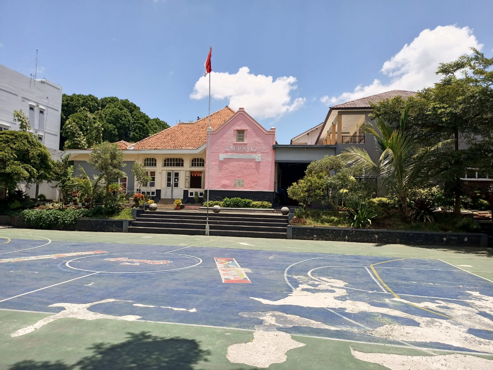 Dugaan Pungli di SMPN 12 Kota Bandung, Orang Tua Siswa Dipanggil Usai Posting di Medsos