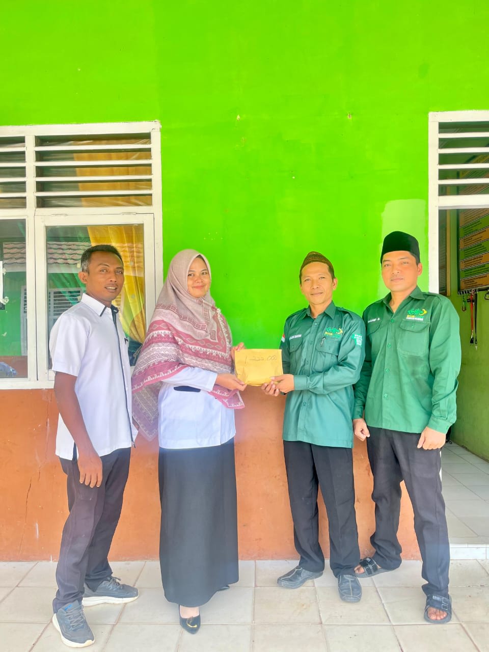NU Care Lazisnu Pesawaran Terima Donasi dari Sejumlah Lembaga Pendidikan untuk Korban Bencana Sumatera