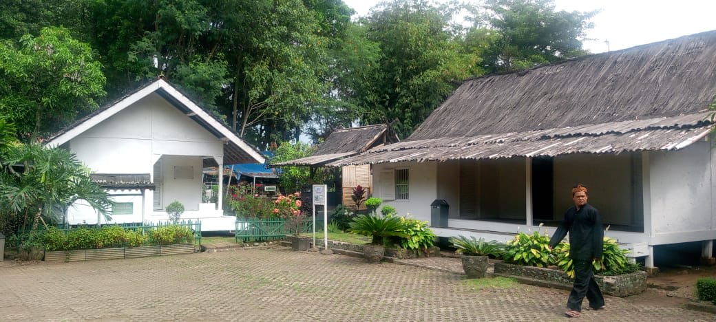 Inilah Kampung Yang Melarang Masyarakatnya Memukul Gong Besar