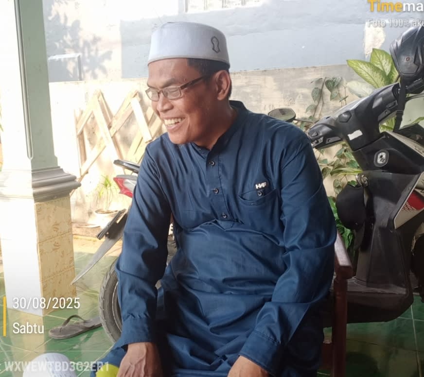 Silaturahmi Warga Masyarakat RT. 06 RW. 03 Kelurahan Tegal munjul Ke Ustad Udi disambut dengan Suka Cita