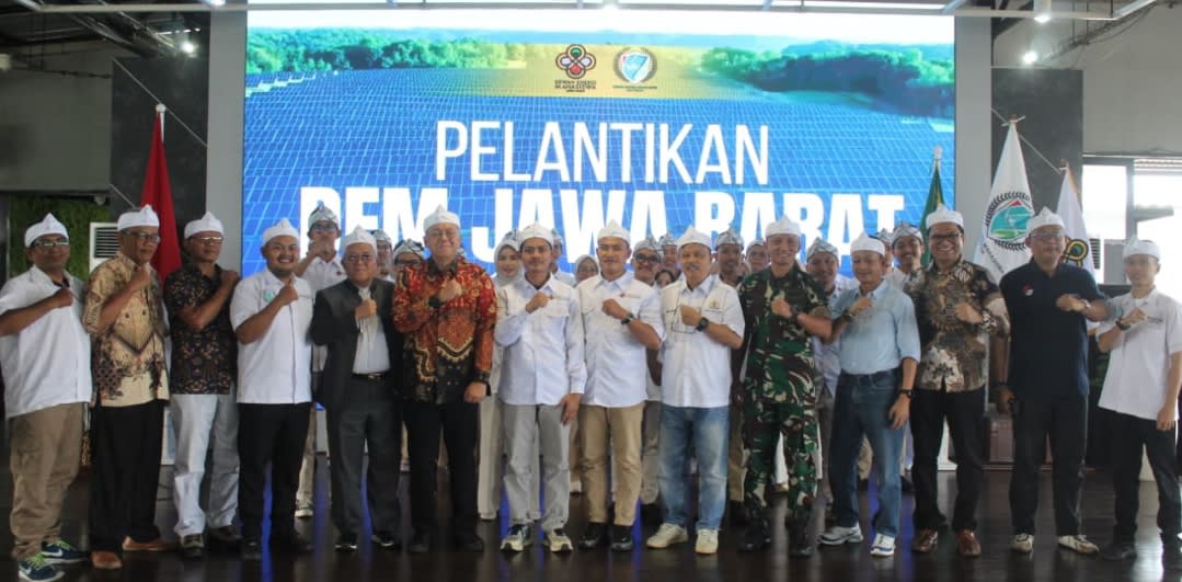 Pelantikan DEM Jawa Barat 2025-2027 Hadirkan Tokoh Nasional, Angkat Isu _Waste to Energy_