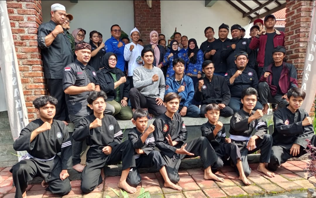 Warga dan Tokoh Masyarakat Serta Dispora Kab Bandung Apresiasi, Asep Satria Sunda Sakti Pada Verifikasi Seni Budaya Sunda Dispora Jabar