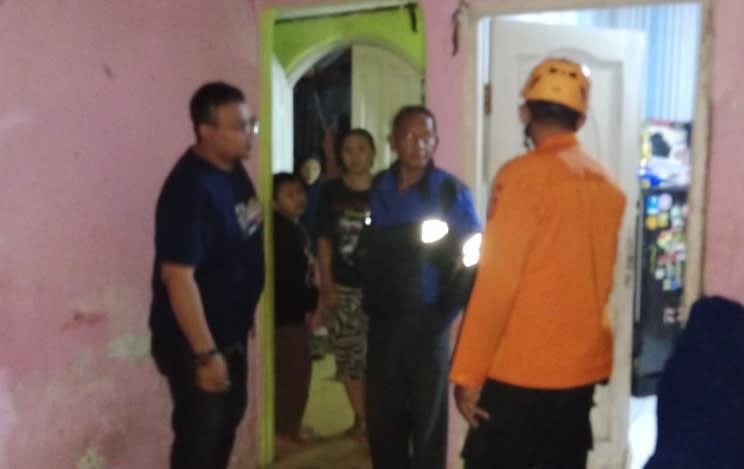 Dampak Dari Angin Kencang Rumah Milik Almarhum Warso Roboh Hingga kagetkan Warga Desa Lebak anyar