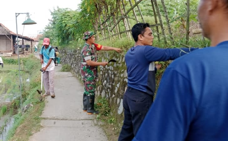 Kepala Desa Citeko Riyan Abdilah S.KOM Gelar Ngosrek Bersama Warga dan Perangkat Desa