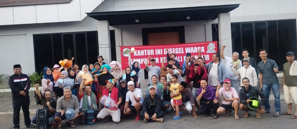 TUNTUTAN WARGA TERHADAP PELAYANAN AIR BERSIH KE DEVELOPER TAMAN ASRI
