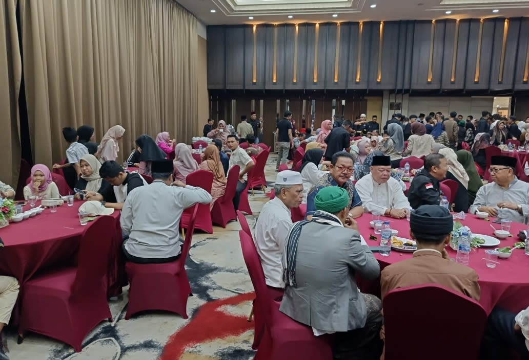 Rajut Silaturahim dan Santuni Anak Yatim, PSR dan IKKS Riau Gelar Acara Buka Bersama