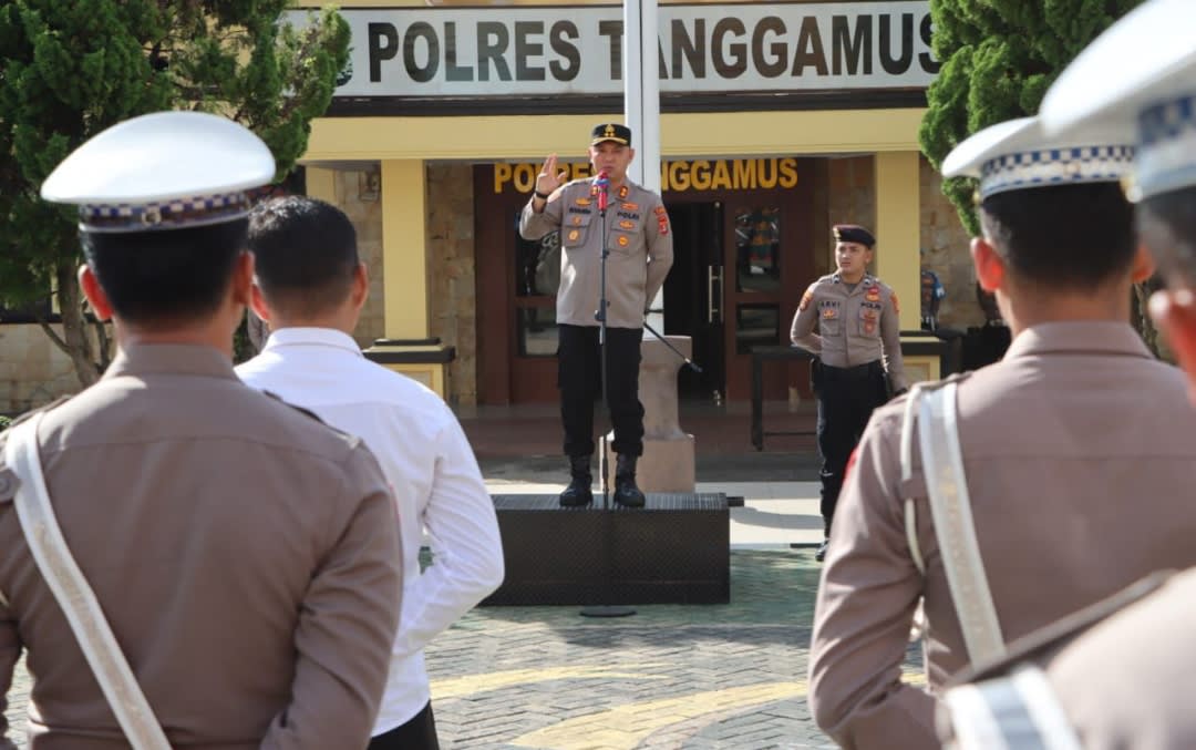 Pimpin Apel Perdana Tahun 2025, Ini Pesan Penting Kapolres Tanggamus