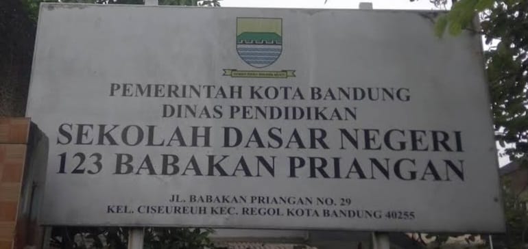 Beredar Chatt Oknum Komite SDN 123 BAPRI di Grup Whatsapp Ibu - Ibu Korlas Ortu Siswa, atas Dugaan Pungli Untuk Pengecatan Kelas dan Filar