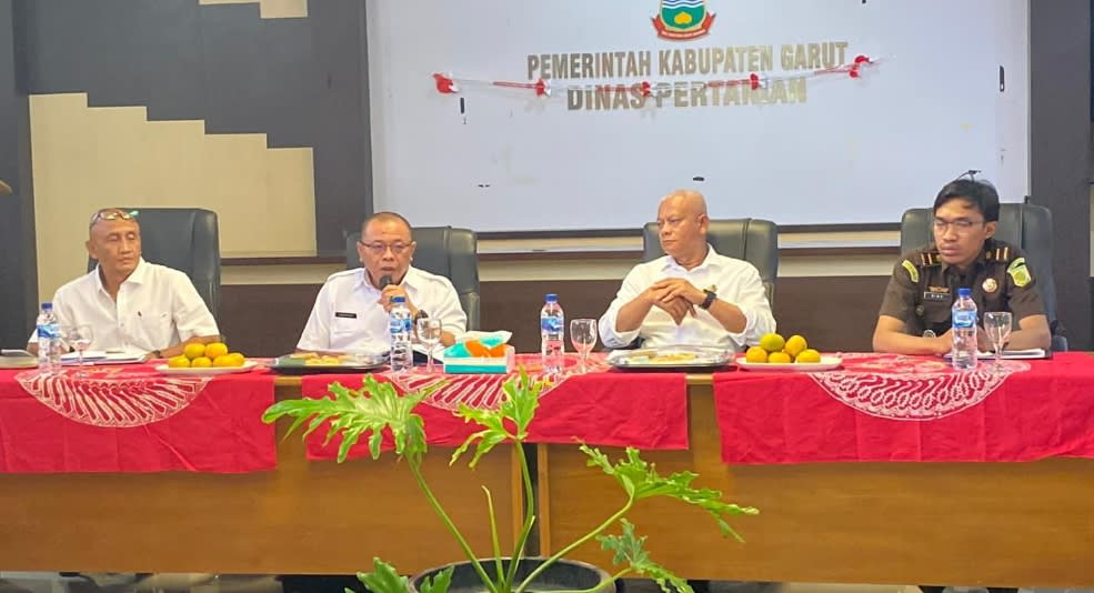 *Sekda Garut Desak Optimalisasi Penyerapan Pupuk Subsidi*