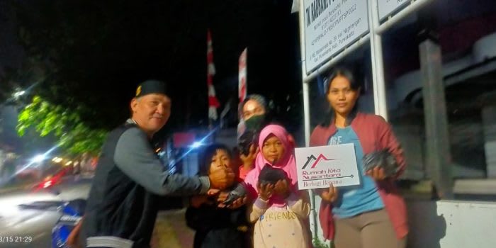 Ketua Umum RN G8 Berikan Arahan kepada DPC Purwakarta untuk Rutin Gelar Program Jumat Berkah