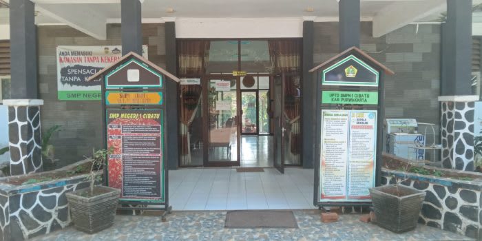 Para Orang Tua Wali Murid Menyayangkan Adanya Dugaan Pungli di SMP Negeri 1 Cibatu