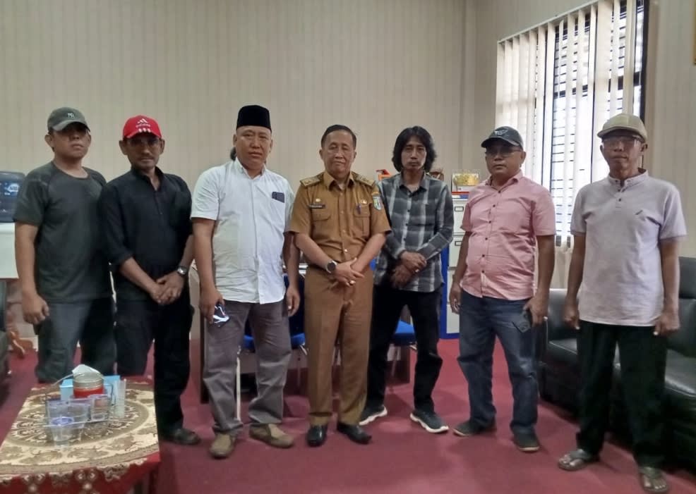 Gerakan Masyarakat Anti Korupsi Pekon Pardasuka Kembali Datangi Inspektorat Pringsewu Pertanyakan Laporannya