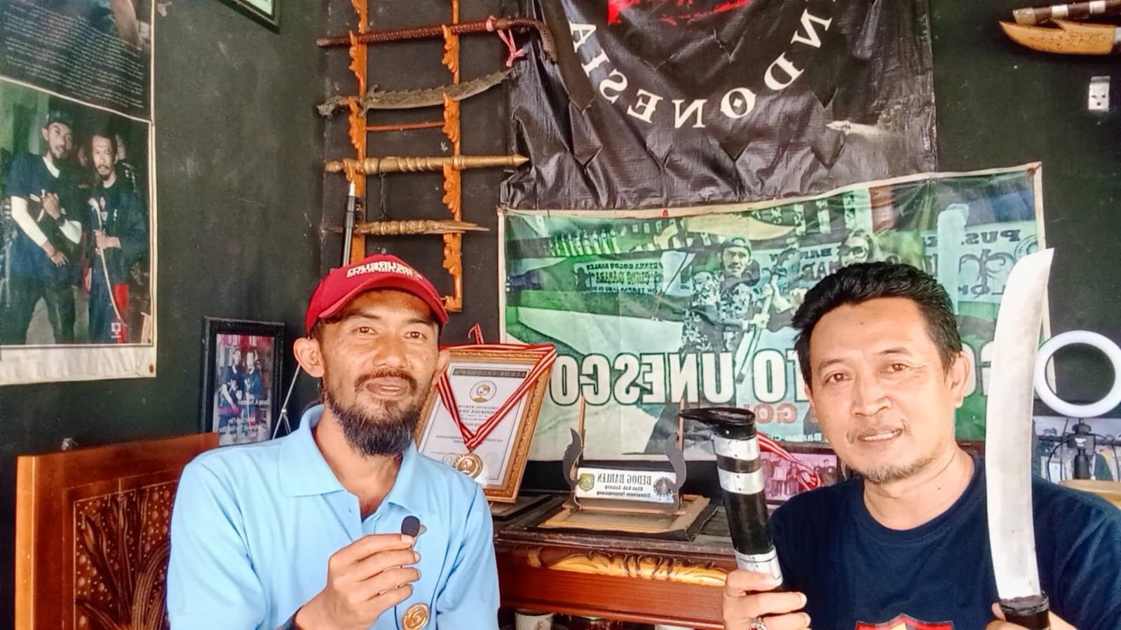 Ngopi Bareng Di Pendopo Ki Barlen, Ciptakan Inovasi Golok Barlen Terbaik Di Cibeureum Kecamatan Tanjungsiang