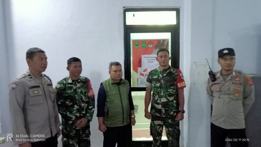 Koramil 0505 CSL-TJS dengan Polsek Cisalak Pastikan Logistik Pemilu 2024 Kecamatan Cisalak Dalam Keadaan Aman