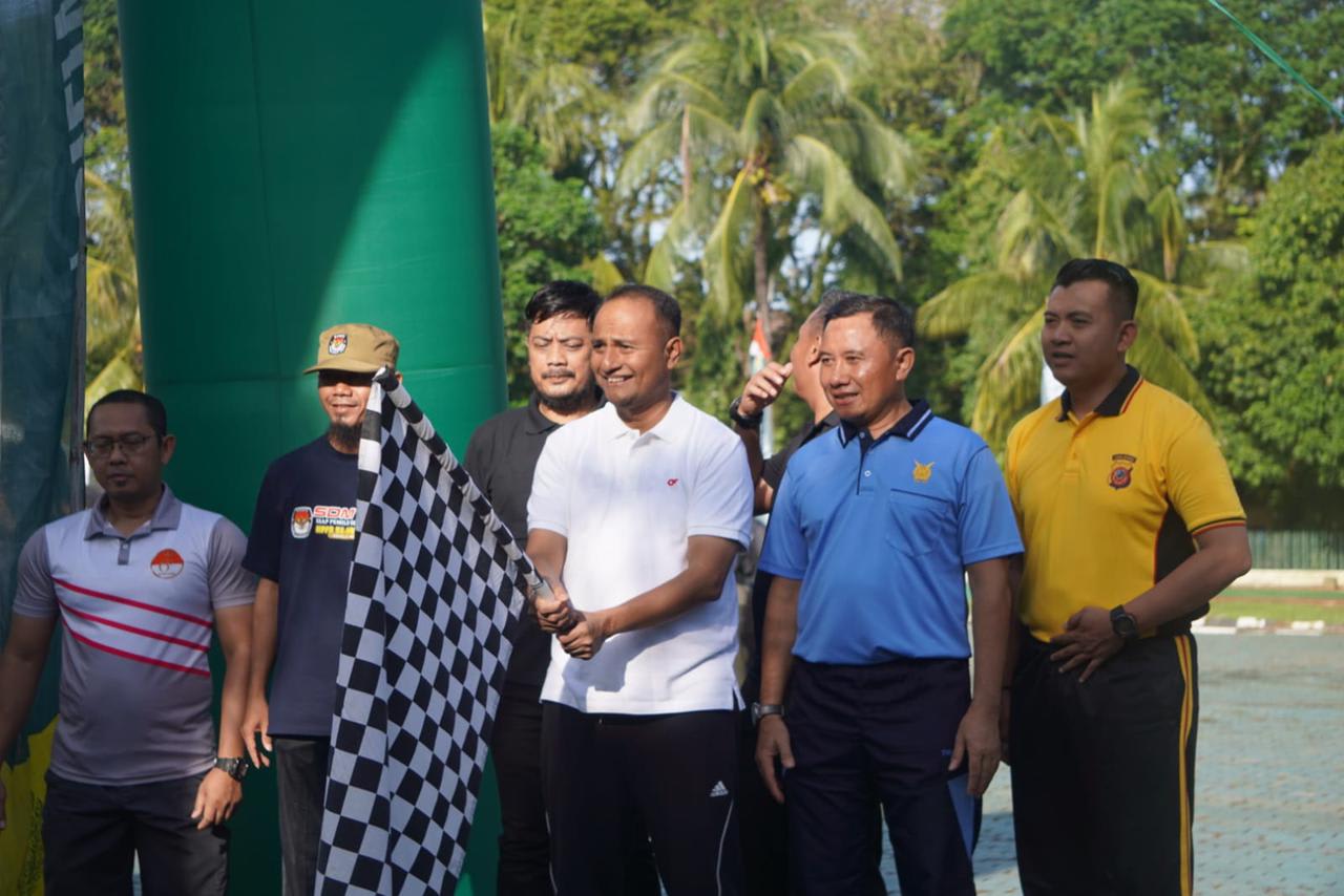 TINGKATKAN SINERGI PJ BUPATI SUBANG IKUTI OLAHRAGA BERSAMA FORKOPIMDA