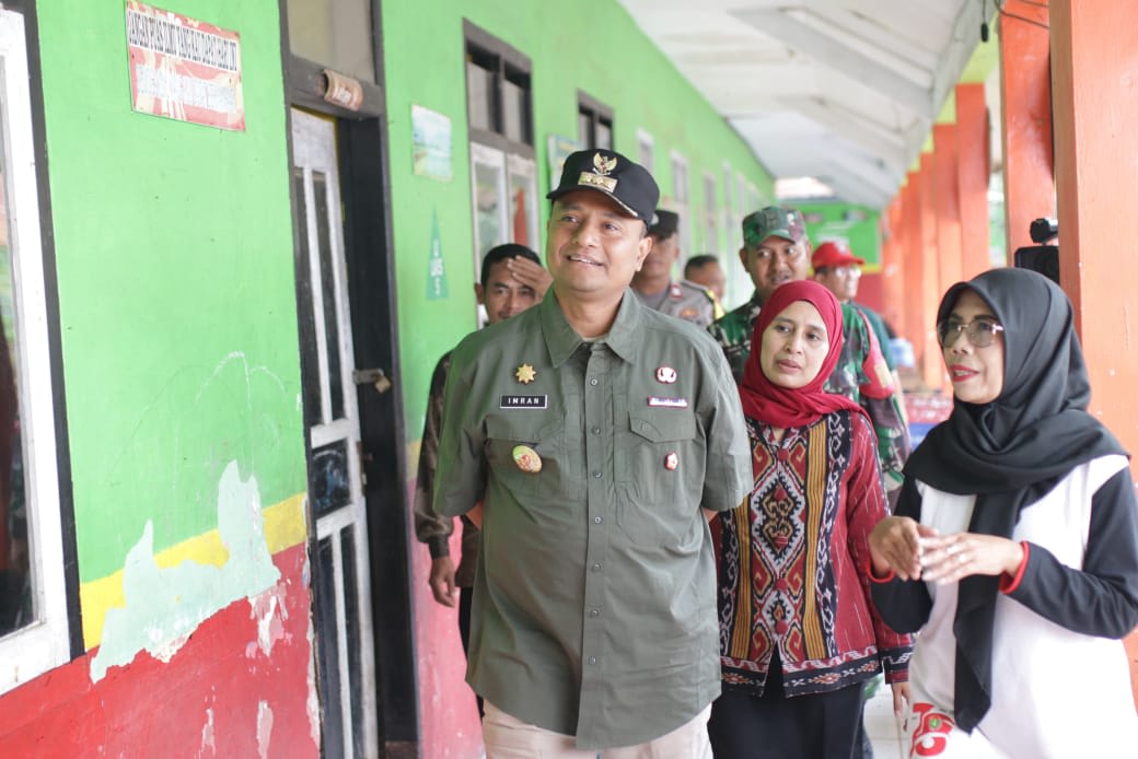 Pj. Bupati Subang Berkunjung Ke Desa Cisaat