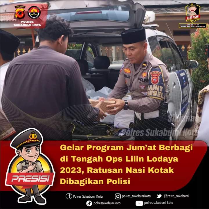 Polres Sukabumi Kota dan Polsek Cikole Bagikan Ratusan Nasi Box Buat Warga Juga Jemaah Usai Sholat Jum'at