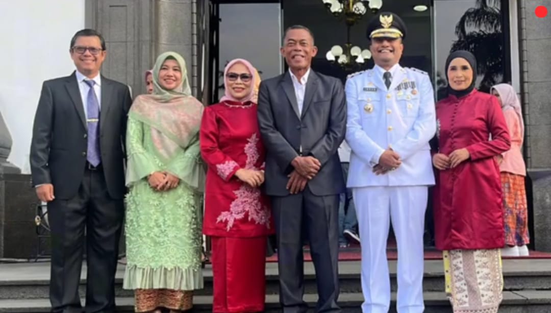 Mantan Bupati dan Wakil Bupati Hadir dalam Acara Pelantikan PJ Bupati Kab. Subang 2023