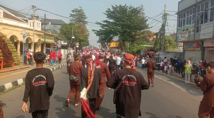 KUDA LUMPING DITANAH SUNDA
