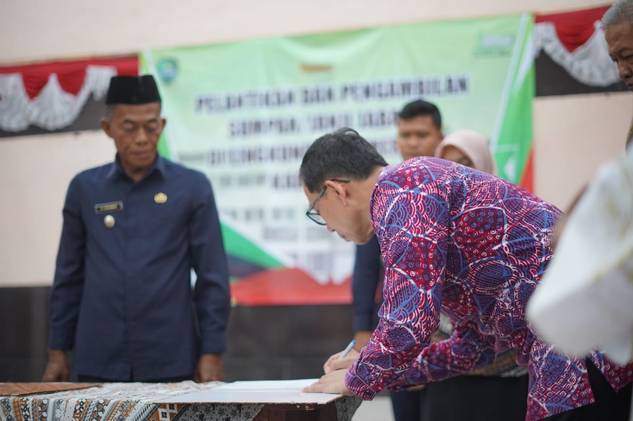 Bupati Subang Lantik dan Ambil Sumpah Jabatan Lingkup Pemkab Subang