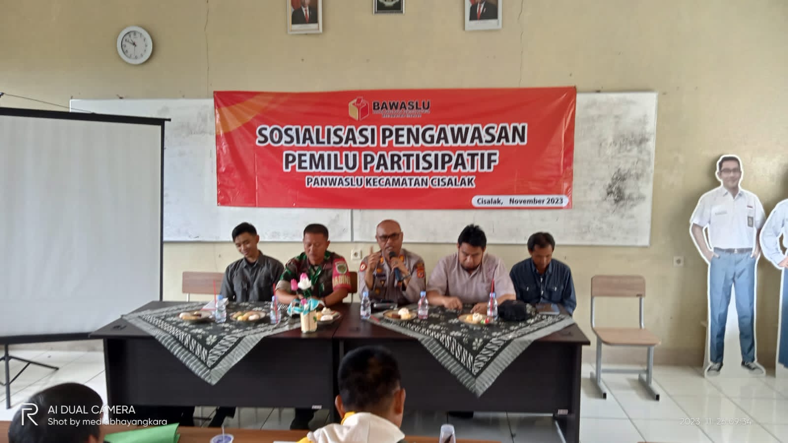 Kepala Sekretariat Panwaslu Kecamatan Cisalak Gelar Sosialisasi Tentang Pengawasan Pemilu Partisipatif