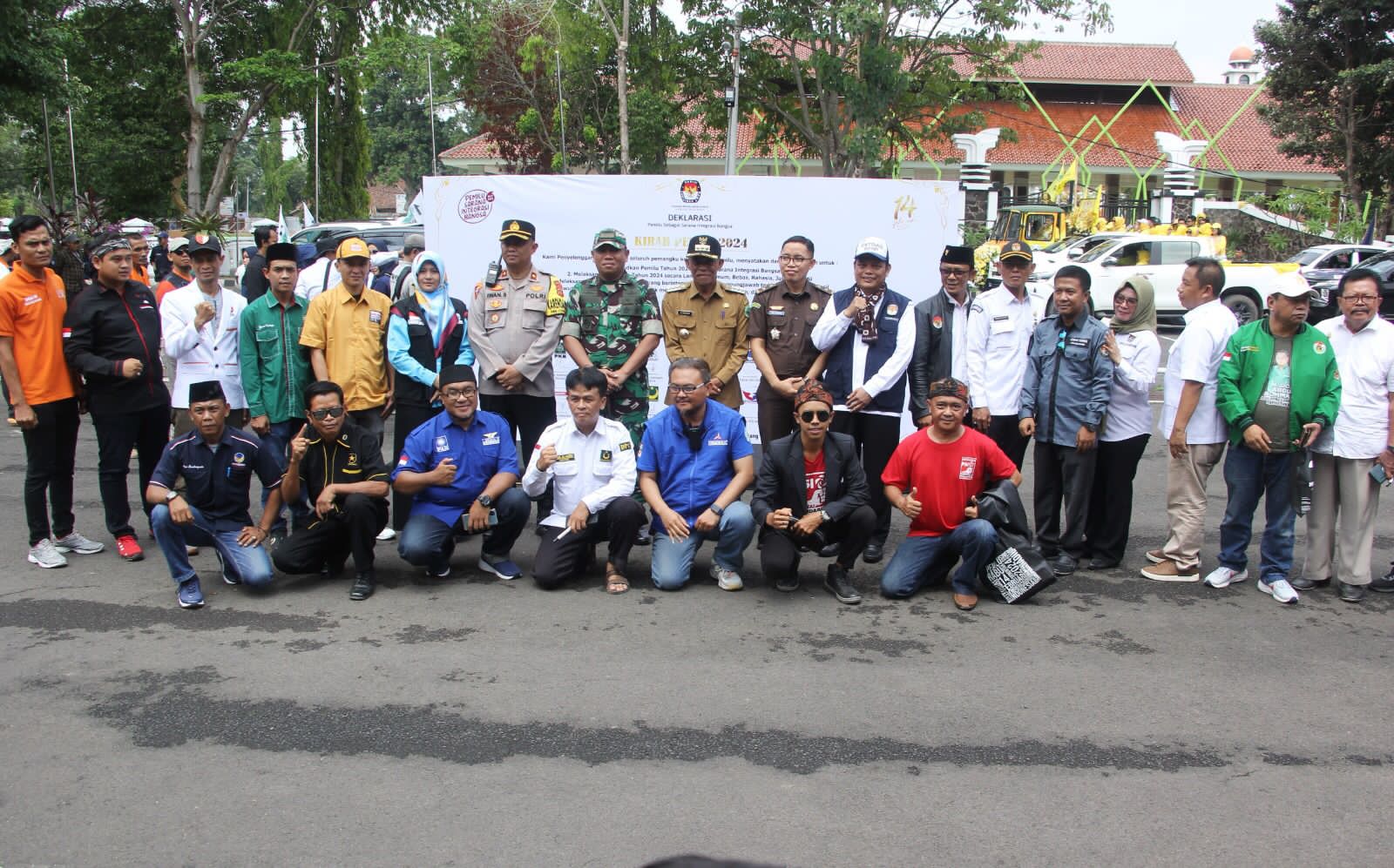 HADIRI KIRAB PEMILU 2024 KANG JIMAT AJAK SEMUA PIHAK JAGA KONDUSIFITAS