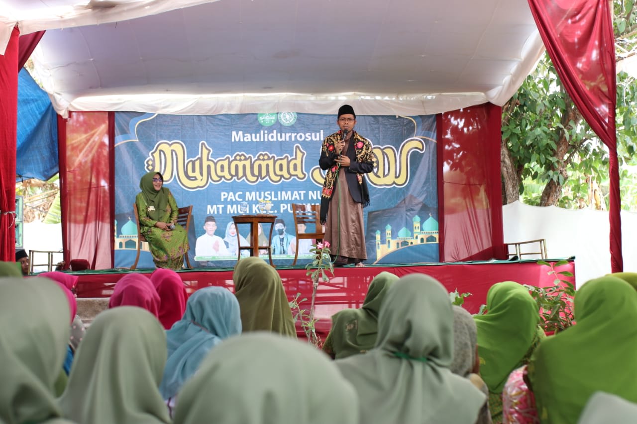 Peringatan Maulid Nabi Muhammad SAW di Kecamatan Purwadadi dihadiri Hj. Yoyoh Sopiah Ruhimat beserta pengurus TP PKK Kabupaten Subang