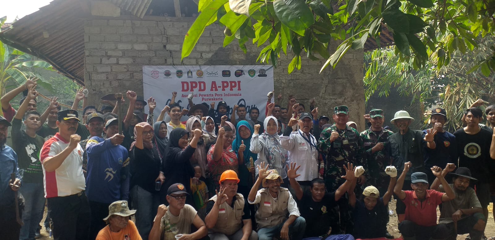 Bekerjasama dengan A-PPI dan Dinas Lingkungan Hidup, LSM KOPLING Purwakarta Gelar WCD di Sungai Cimunjul