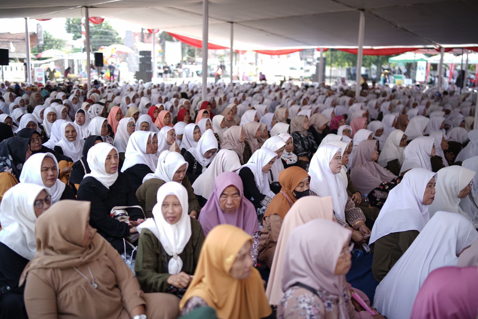 Kecamatan Kalijati Peringati Maulid Nabi Muhammad SAW di Hadiri Kang Jimat-Akur