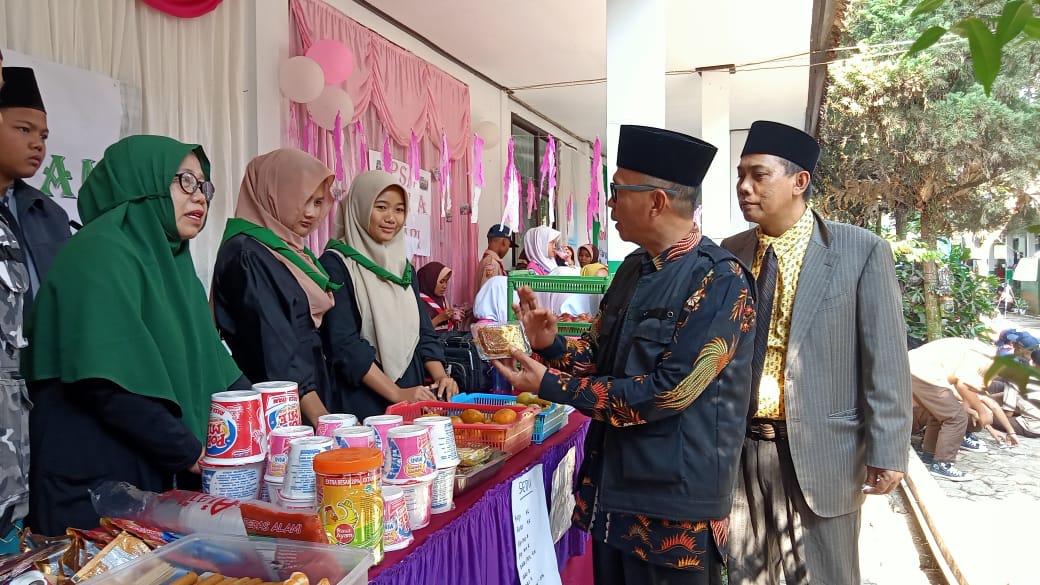 Pemilihan Ketua OSIS MTsN 3 Subang Kecamatan Kasomalang Melalui Sistem Digital