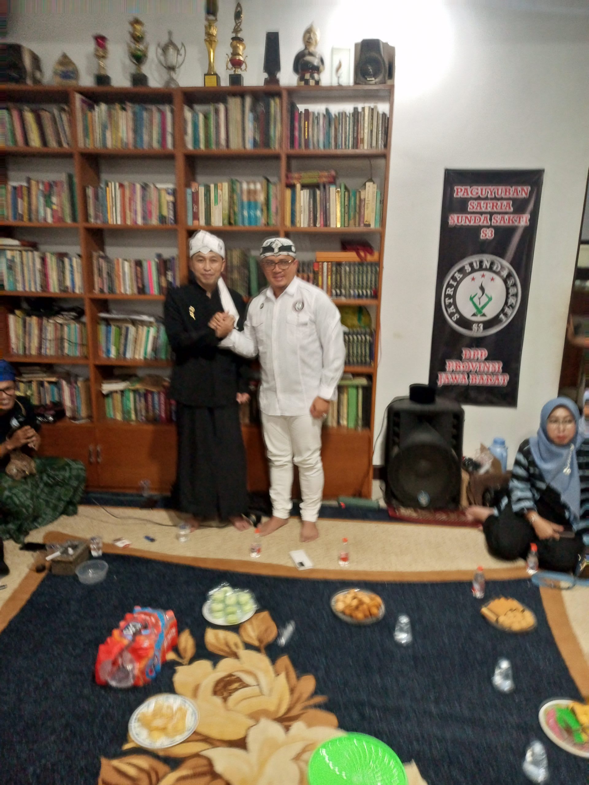 Silaturahmi Calon Anggota DPR RI Dapil Jabar 2, H. Deden Mulyana S.Si.MM, dan Kedua Calon DPRD Kab Bandung ke Paguyuban S3